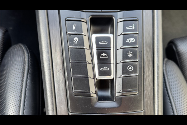 Porsche 911 Cabrio 3.0 Carrera 4 GTS Cabrio Org NL Auto | 1e eigenaar | Keramisch Liftsysteem voor