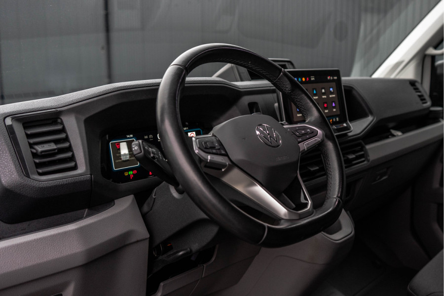 Volkswagen Crafter 2.0 TDI L4H3 | Facelift | Automaat | Carplay | Camera | Cruise | Navi | Airco | PDC