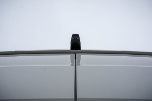 Volkswagen Crafter 2.0 TDI L4H3 | Facelift | Automaat | Carplay | Camera | Cruise | Navi | Airco | PDC