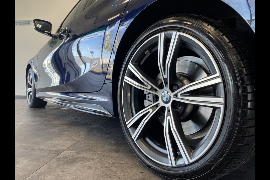 BMW 3-serie 320e High Executive M-sport Full-led VCP Navigatie 19"LM 24 maanden garantie mogelijk (*vraag naar de voorwaarden)
