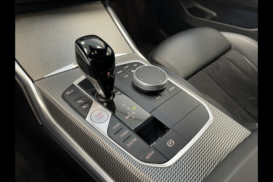 BMW 3-serie 320e High Executive M-sport Full-led VCP Navigatie 19"LM 24 maanden garantie mogelijk (*vraag naar de voorwaarden)