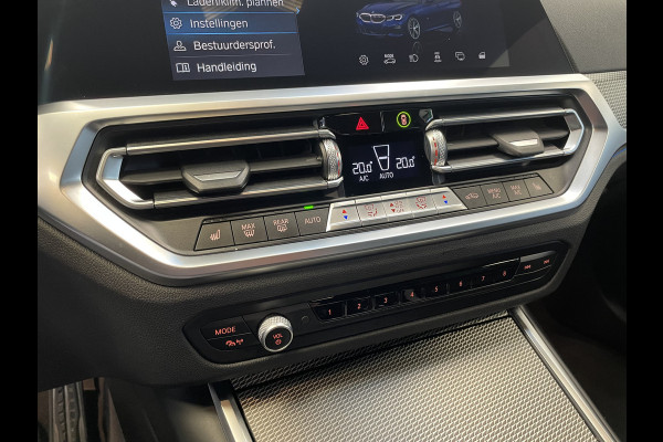 BMW 3-serie 320e High Executive M-sport Full-led VCP Navigatie 19"LM 24 maanden garantie mogelijk (*vraag naar de voorwaarden)
