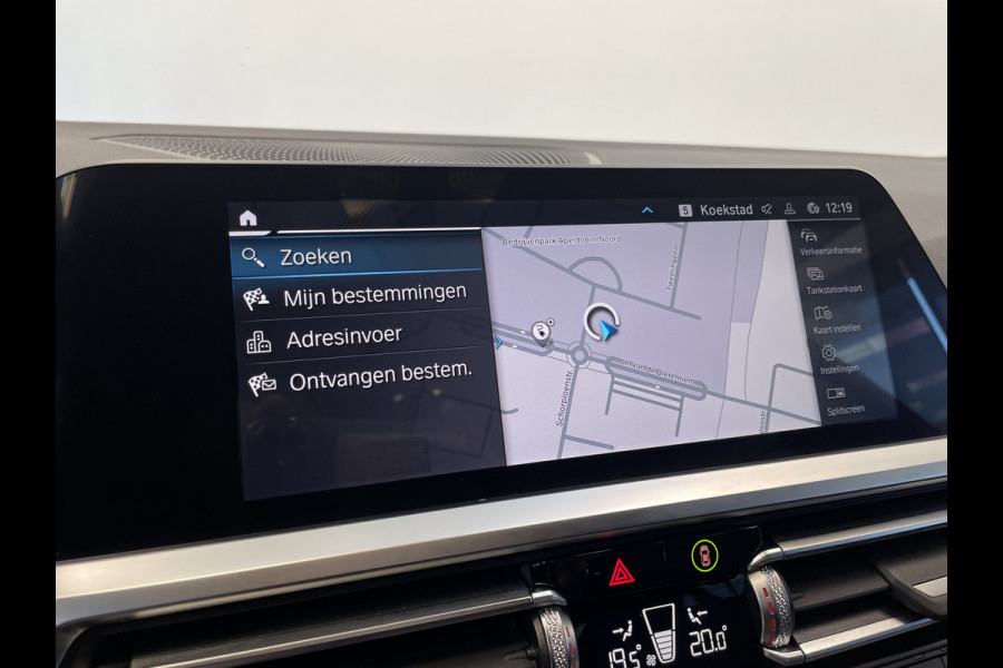 BMW 3-serie 320e High Executive M-sport Full-led VCP Navigatie 19"LM 24 maanden garantie mogelijk (*vraag naar de voorwaarden)