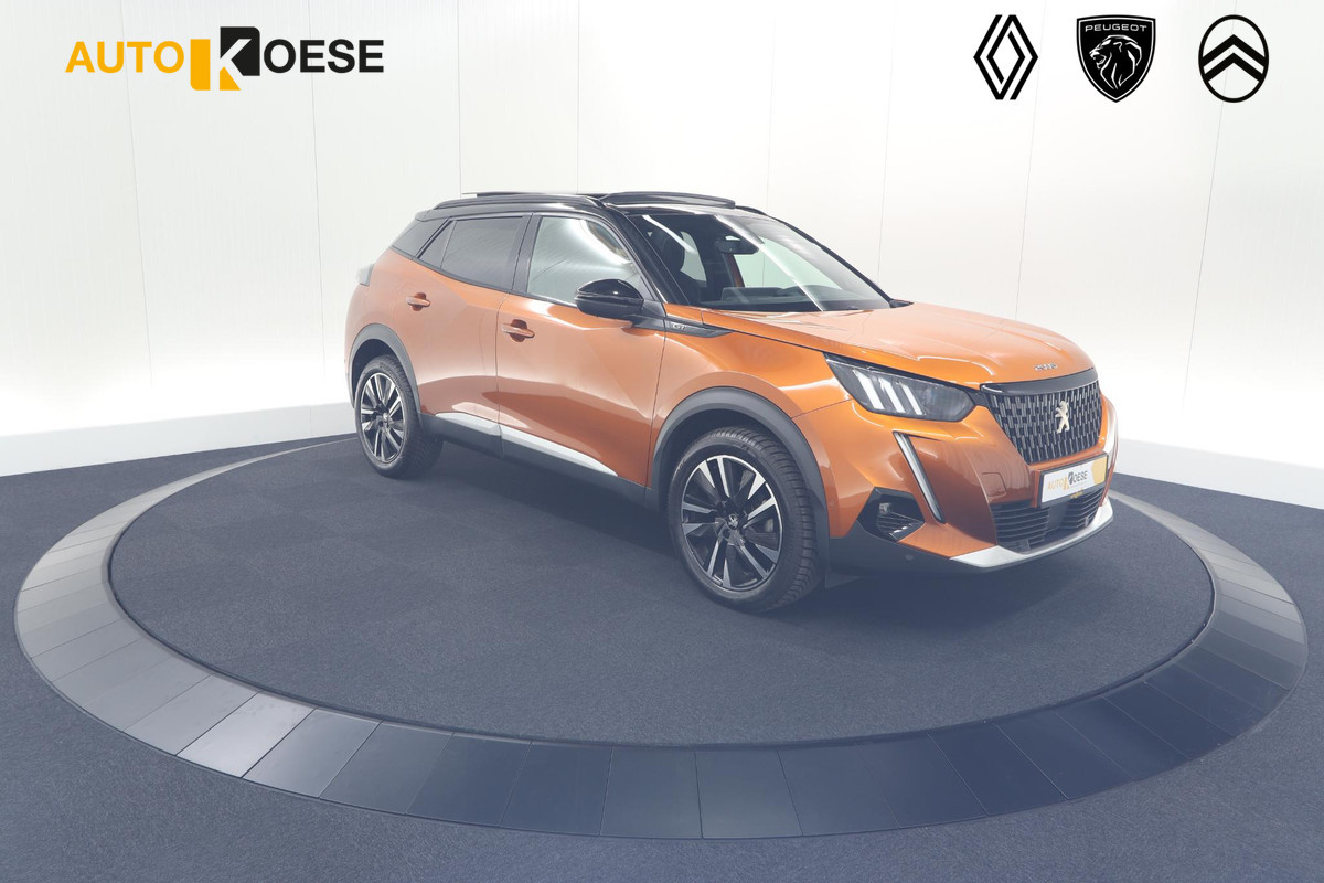 Peugeot 2008 PureTech 130 GT | Panoramadak | Adaptieve Cruise Control | Camera | Stoelverwarming