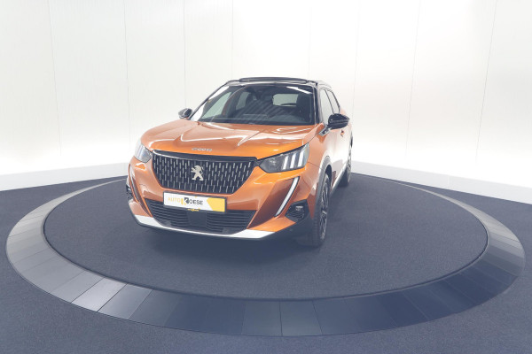 Peugeot 2008 PureTech 130 GT | Panoramadak | Adaptieve Cruise Control | Camera | Stoelverwarming