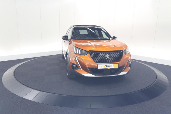 Peugeot 2008 PureTech 130 GT | Panoramadak | Adaptieve Cruise Control | Camera | Stoelverwarming