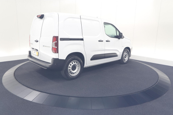 Citroën E-Berlingo 136 L1 50 kWh | Camera | Laadruimte-pakket | Dodehoekdetectie | Navigatie | 3 Zitplaatsen