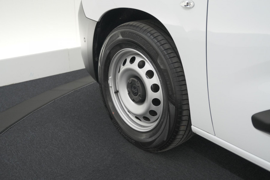 Citroën E-Berlingo 136 L1 50 kWh | Camera | Laadruimte-pakket | Dodehoekdetectie | Navigatie | 3 Zitplaatsen