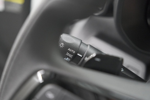 Citroën E-Berlingo 136 L1 50 kWh | Camera | Laadruimte-pakket | Dodehoekdetectie | Navigatie | 3 Zitplaatsen