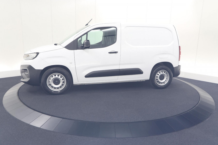 Citroën E-Berlingo 136 L1 50 kWh | Camera | Laadruimte-pakket | Dodehoekdetectie | Navigatie | 3 Zitplaatsen