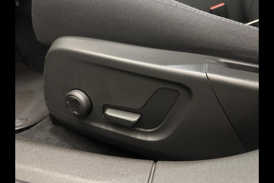 Polestar 2 Long Range Single Motor 78 kWh Airco ECC Navi Carplay PDC VA+ El. Stoel + Memory Full LED Adaptive Cruise Control Pilot Pack