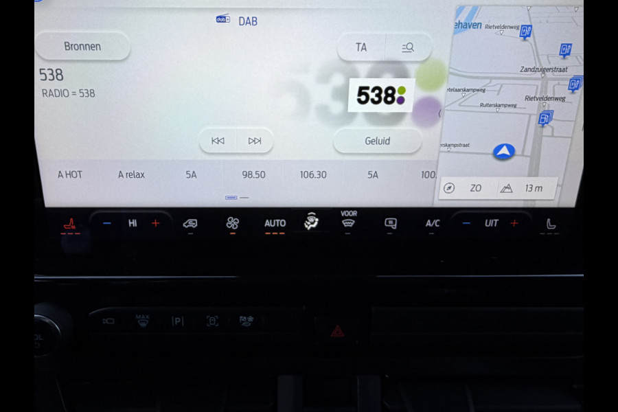 Ford E-Transit Cust. 320 L2H1 Sport 218PK 65 kWh CarPlay/stoelverwarming/navi/camera
