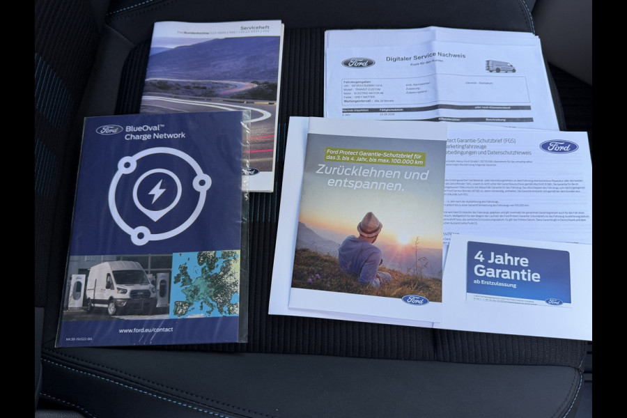 Ford E-Transit Cust. 320 L2H1 Sport 218PK 65 kWh CarPlay/stoelverwarming/navi/camera