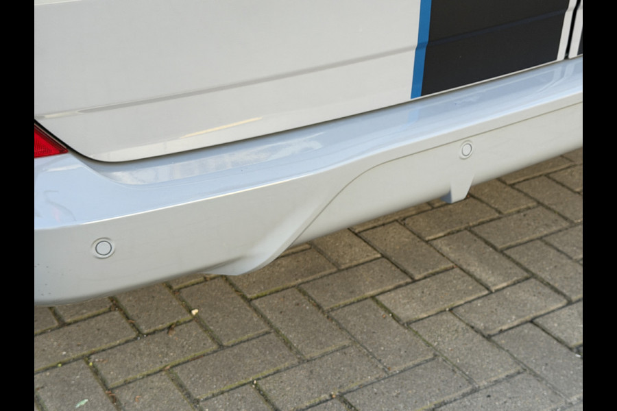 Ford E-Transit Cust. 320 L2H1 Sport 218PK 65 kWh CarPlay/stoelverwarming/navi/camera