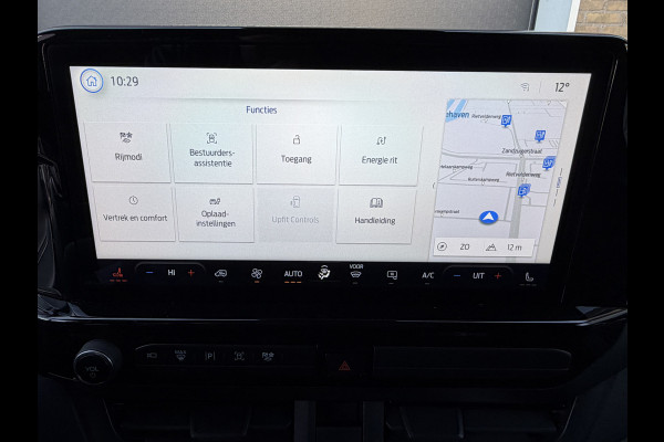 Ford E-Transit Cust. 320 L2H1 Sport 218PK 65 kWh CarPlay/stoelverwarming/navi/camera