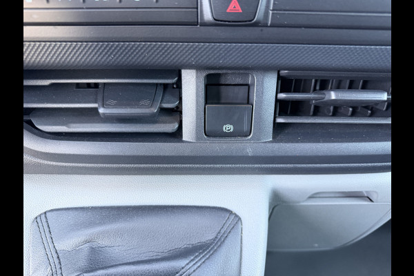 Ford Transit Custom 320 2.0 TDCI 140 PK Euro 6 L2H1 Trend CarPlay/Stoelverwarming/cruise control