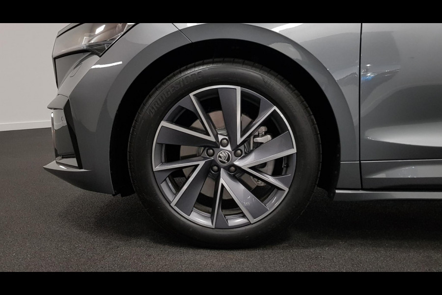 Škoda ENYAQ iV 80 Sportline | Navigatie | Climate pack | Assistentie pack | LED  | Extra Getint glas | Lichtmetalen Velgen