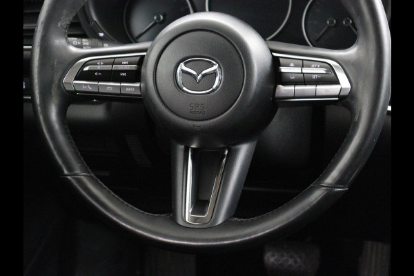 Mazda CX-30 2.0 e-SkyActiv-X M Hybrid Comfort | Stoelverwarming | Head-Up | Camera | Carplay | Adaptive cruise | Navigatie | Stuurverwarming | 18'' | Keyless | Full LED | Climate control