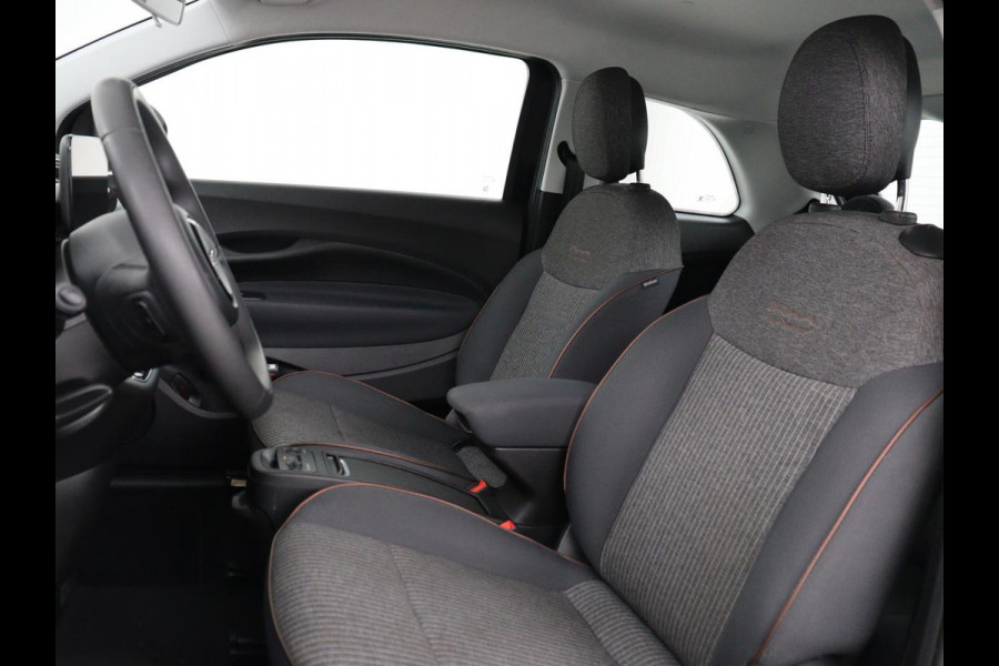 Fiat 500E Icon 42 kWh | 3 Fase | Stoelverwarming | Camera | Carplay | Navigatie | Full LED | Climate control | Cruise control | Bluetooth