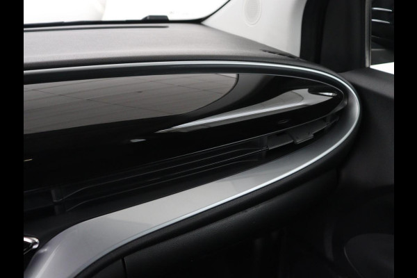 Fiat 500E Icon 42 kWh | 3 Fase | Stoelverwarming | Camera | Carplay | Navigatie | Full LED | Climate control | Cruise control | Bluetooth