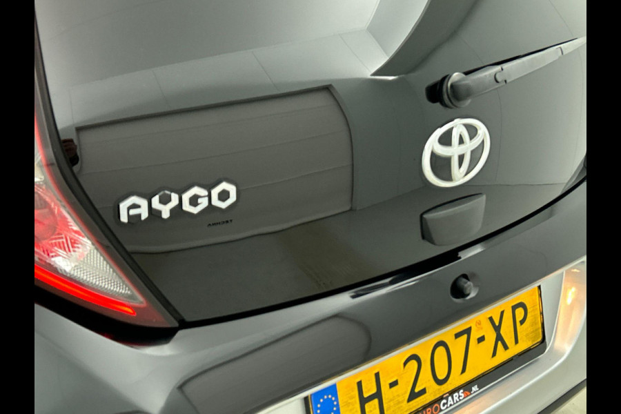 Toyota Aygo 1.0 VVT-i x-joy Automaat | Climate Control |  Apple Carplay/Android Auto | Navigatie | Camera achter | Cruise Control | 15"LM Velgen