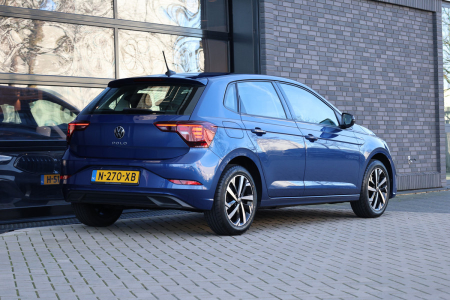 Volkswagen Polo 1.0 TSI Life | NAP! | DIGITAL | PDC VOOR & ACHTER | CARPLAY |