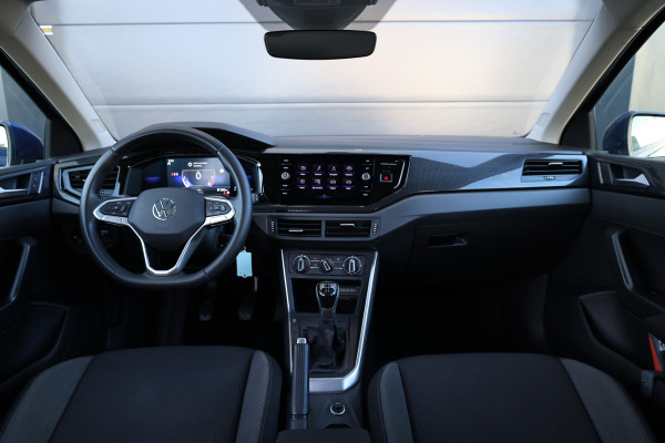 Volkswagen Polo 1.0 TSI Life | NAP! | DIGITAL | PDC VOOR & ACHTER | CARPLAY |