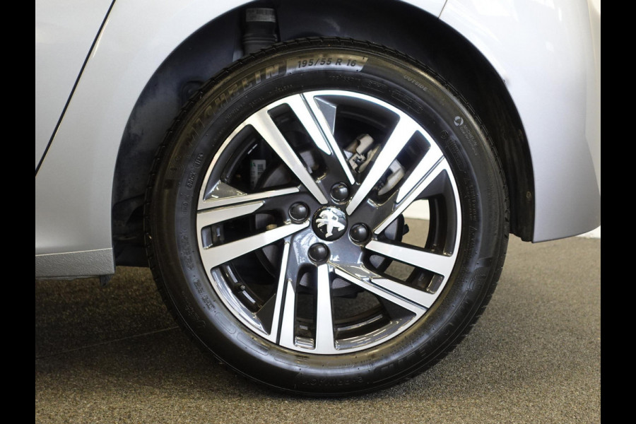 Peugeot 208 1.2 PureTech 100pk Automaat Allure Pack | Navigatie | Apple Carplay/Android Auto | Camera | Parkeersensor achter | Cruise Control | Virtual Cockpit | Climate Control | Getinte ramen