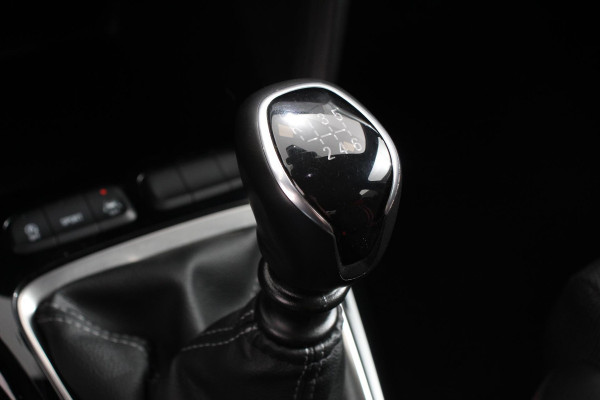 Opel Corsa 1.2 Turbo 102pk GS Line | Navigatie | Apple Carplay/Android Auto | Airco | Cruise Control | Lichtmetalen velgen | Digitaal Dashboard | Sportstoelen