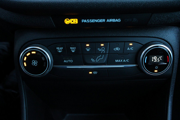 Ford Fiesta 1.0 EcoBoost Active First Edition/pano