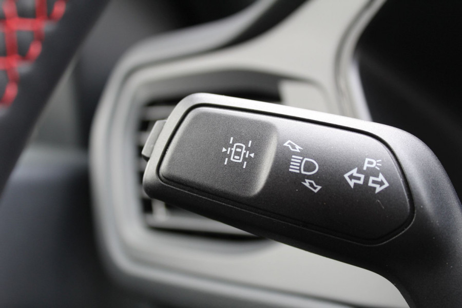 Ford Kuga 2.5 PHEV ST-Line | Trekhaak | Head-up | BLIS | Adaptieve cruise