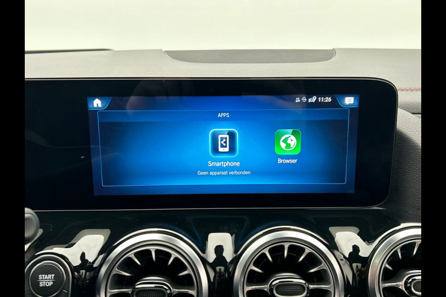 Mercedes-Benz EQA 250 Business Solution AMG | Pano/Dak | Adaptieve/Cruise | Rondomzicht/Camera | LED | Origineel NL
