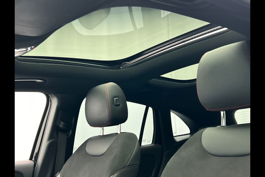 Mercedes-Benz EQA 250 Business Solution AMG | Pano/Dak | Adaptieve/Cruise | Rondomzicht/Camera | LED | Origineel NL