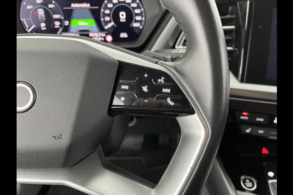 Audi Q4 e-tron 40 Advanced Edition 77 kWh [ 3-Fase-11kW ] {SOH-92%} (INCL-BTW) Aut.*HEATPUMP | NAVI-FULLMAP | MATRIX-LED | KEYLESS | AUDI-SOUND |  DIGI-COCKPIT | DAB | CARPLAY | HEATED-SPORTSEATS | PRIVACYGLASS | CRUISE | 19''ALU*