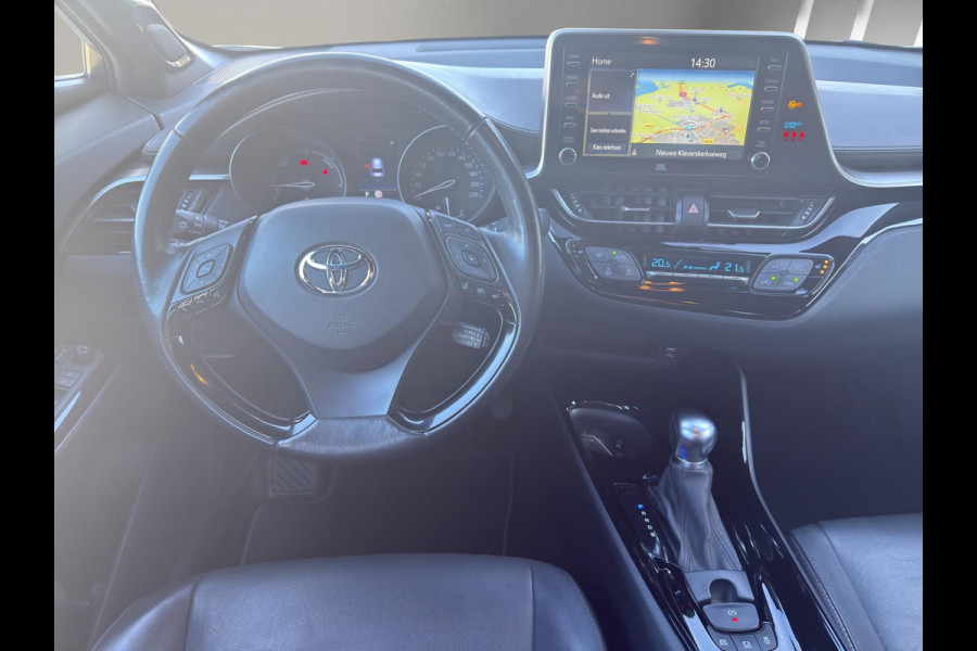 Toyota C-HR 1.8 Hybrid Executive | Leer | JBL | Camera  Led | Afneembare Trekhaak | Bi-Tone