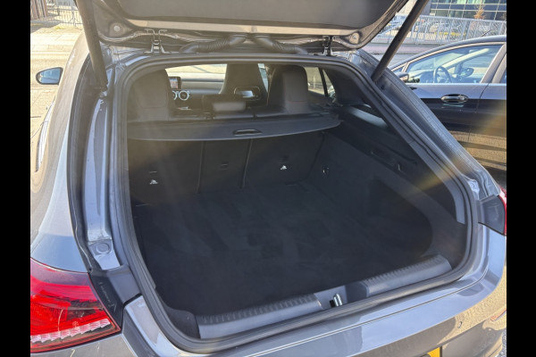 Mercedes-Benz CLA-Klasse Shooting Brake 180 d Business Solution AMG DAB Camera Stoelverwarming
