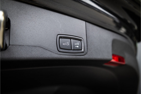 Porsche Taycan Cross Turismo 4S 93 kWh - Sport Chrono + | Panorama | Bose | Memory