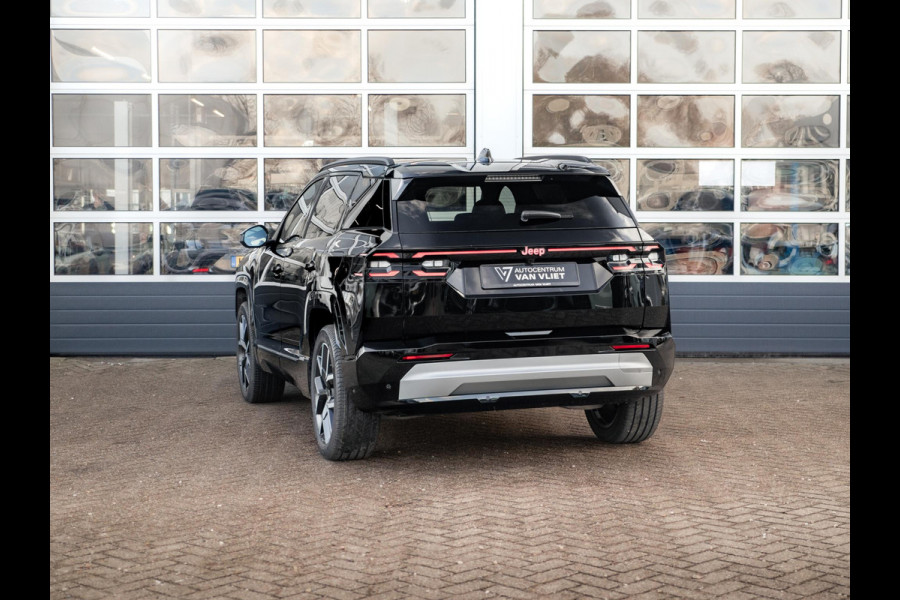 Jeep Compass First Edition 74 kWh | Adapt. Cruise | Camera | Carplay | 20" | Elektr. A-Klep | Navi | Winter Pack | Schuif/Kanteldak | Premium Pack | Conv. Pack | Warmtepomp | Nappa Leder