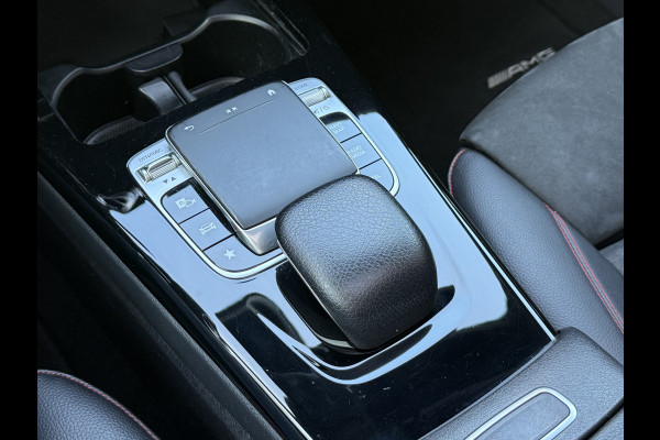 Mercedes-Benz A-Klasse 180 Business Solution AMG Night Upgrade | Panoramadak | Stoelverwarming