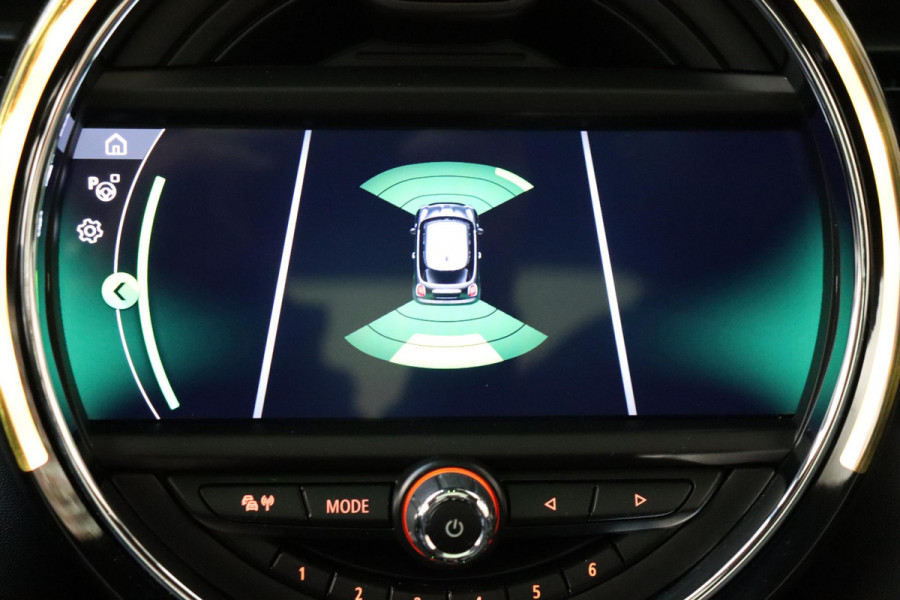 MINI Hatchback Cooper S Knightsbridge Edition Automaat 3 deurs / Panoramadak / Navigatiesysteem Plus / Leder / Harman Kardon / Stoelverwarming / LED / Head-Up Display / JCW Exterieur / 17 Inch / Extra Getint Glas / Parkeersensoren