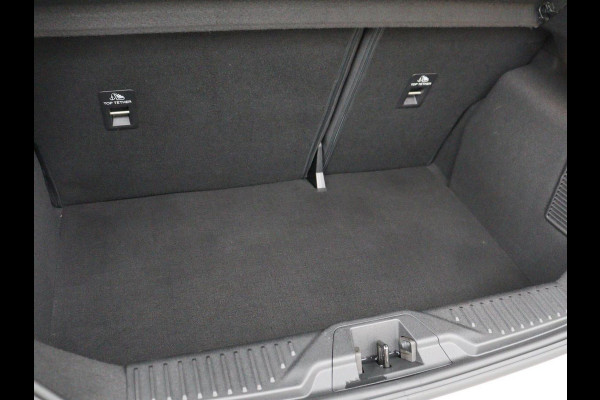 Ford Fiesta 1.0 EcoBoost Titanium | Automaat | 1e eigenaar | Stoelverwarming | Adaptive cruise | Camera | Carplay | Navigatie | Dodehoek detectie | Stuurverwarming | Full LED | Park Assist