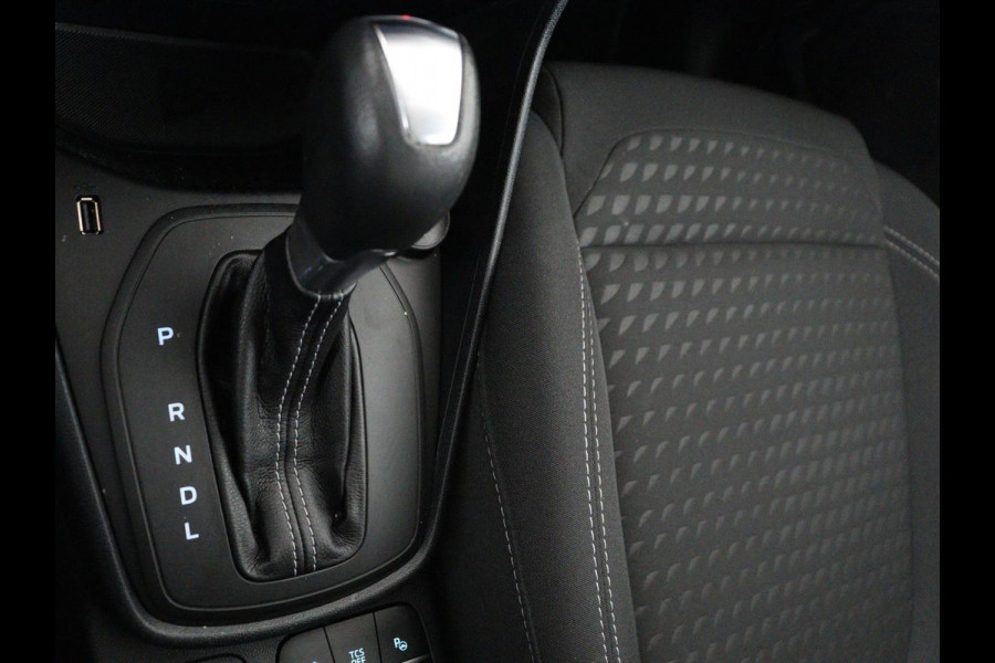 Ford Fiesta 1.0 EcoBoost Titanium | Automaat | 1e eigenaar | Stoelverwarming | Adaptive cruise | Camera | Carplay | Navigatie | Dodehoek detectie | Stuurverwarming | Full LED | Park Assist