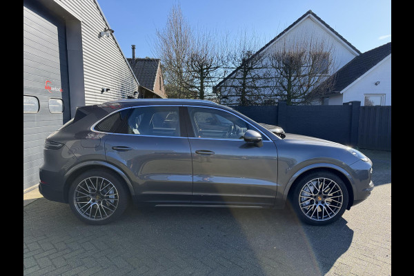 Porsche Cayenne 2.9 S Platinum Edition | Panoramadak | 360* Camera | Head-Up Display | Softclose | Bose | Elektrische Trekhaak |