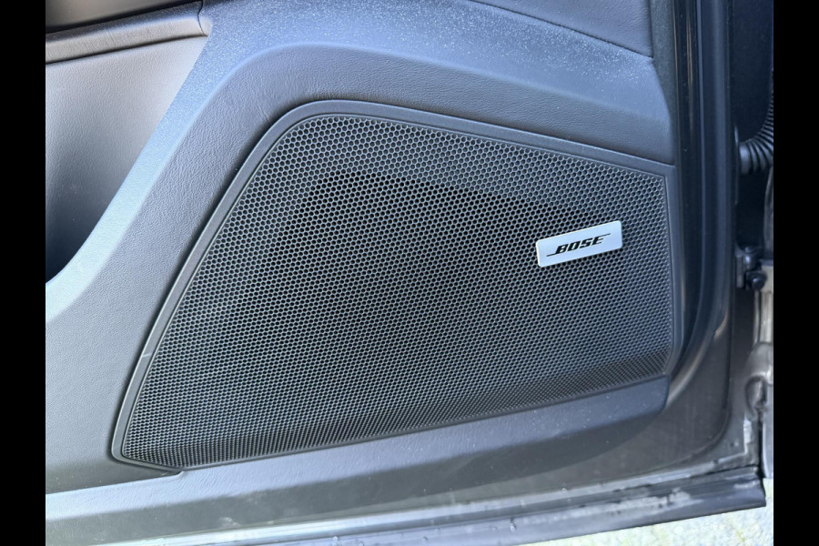 Porsche Cayenne 2.9 S Platinum Edition | Panoramadak | 360* Camera | Head-Up Display | Softclose | Bose | Elektrische Trekhaak |