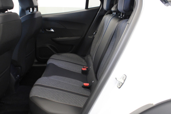 Peugeot 2008 1.2 PureTech 130 Allure |Stoelverw.|Camera|Navi|