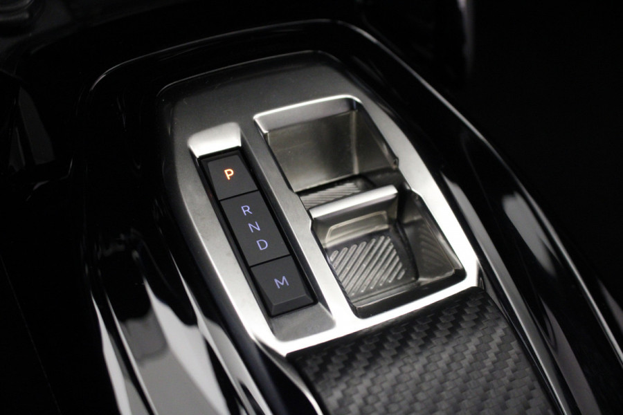 Peugeot 2008 1.2 PureTech 130 Allure |Stoelverw.|Camera|Navi|