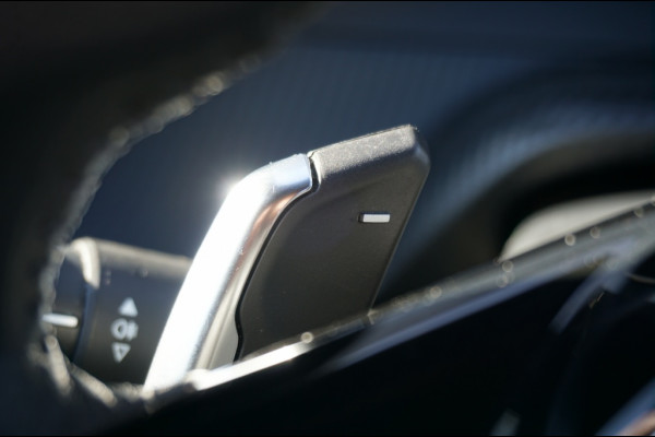 Peugeot 2008 131PK Allure AUTOM. | TREKHAAK | EL. CLIMATE | SENSOREN