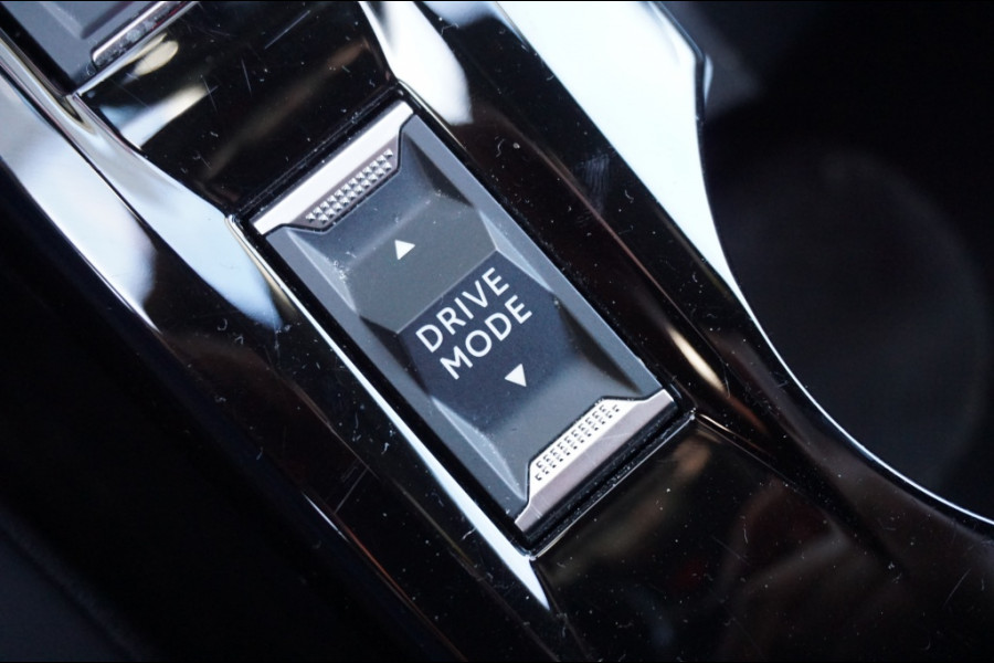 Peugeot 2008 131PK Allure AUTOM. | TREKHAAK | EL. CLIMATE | SENSOREN