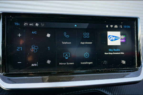 Peugeot 2008 131PK Allure AUTOM. | TREKHAAK | EL. CLIMATE | SENSOREN