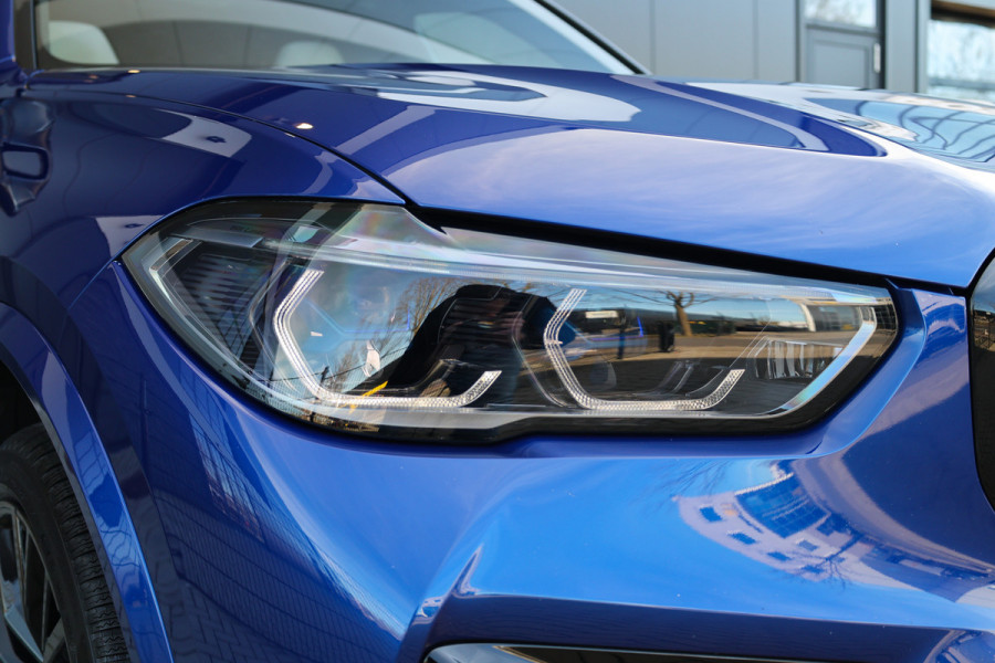 BMW X5 M Competition | VOL! | B&W | MASSAGE | HUD | SKYLOUNGE | STAGE 2 | 360 | REAR ENTERTAINMENT ELEK TREKHAAK | MEMORY | KEYLESS |